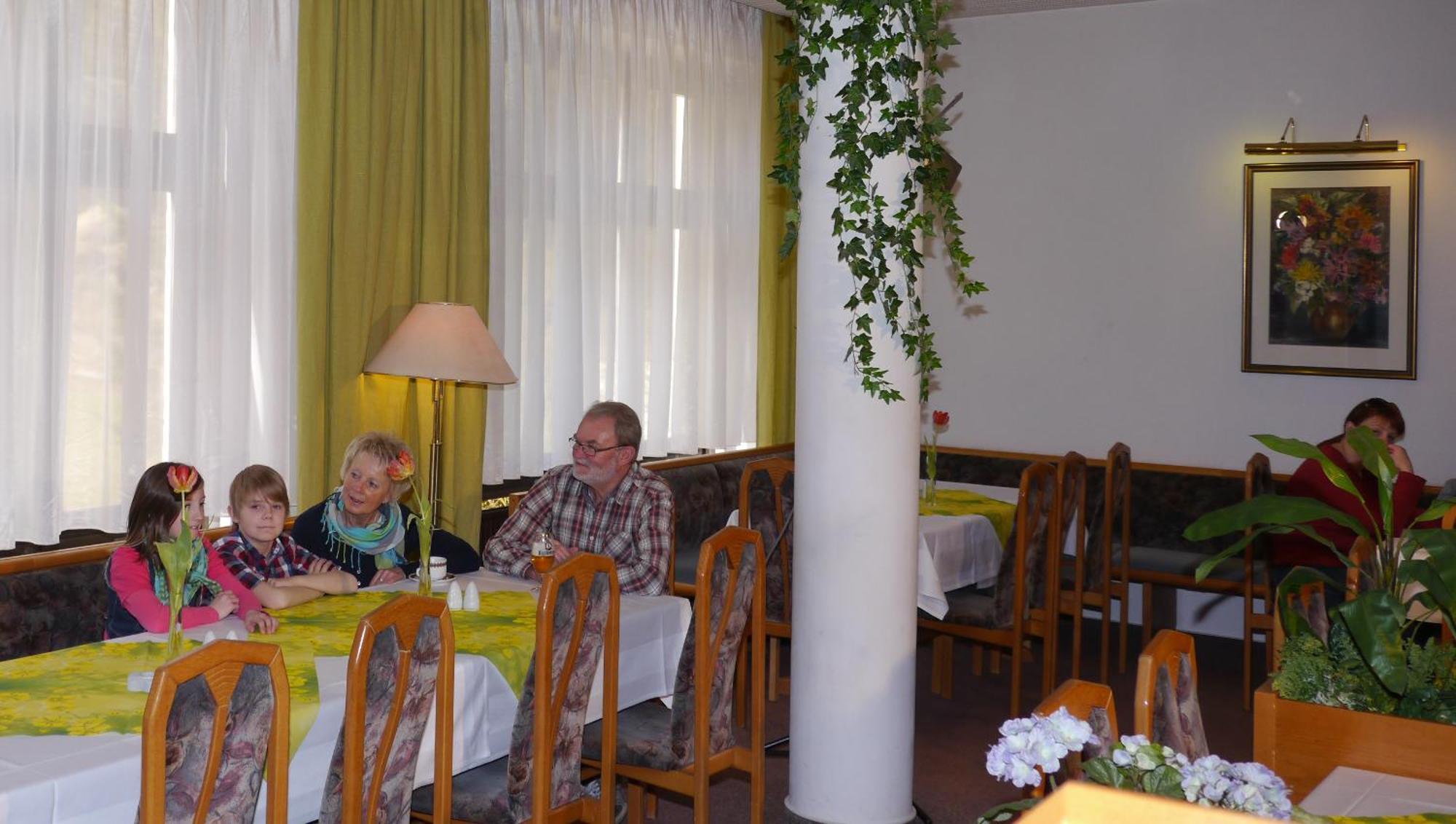 Naturparkhotel Haus Hubertus Kurort Oybin Dış mekan fotoğraf